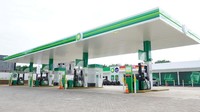SPBU ini merupakan usaha patungan antara PT AKR Corporindo Tbk (AKRA) dengan BP (sebelumnya dikenal sebagai British Petroleum). Pool/BP AKR Fuels Ritel.