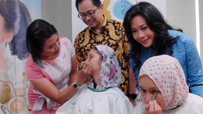 Pelatihan Kecantikan untuk Memberdayakan Perempuan