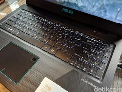 Ini VivoBook Pro F570, Notebook Mainstream Rp 11 Jutaan