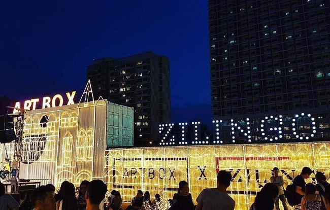 Zilingo pun diluncurkan pada 2015. Sejak awal, Ankiti berharap bisa membantu brand-brand kecil melalui situsnya agar mereka bisa bersaing dengan retailer global, seperti Zara memalui kerjasama B2B. (Foto: Instagram @ankitibose)