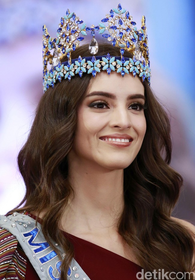 Vanessa juga berbicara tentang definisi kecantikan. “Cantik itu menurut aku adalah jika dia berhasi mencapai tujuan yang dia inginkan,” ujarnya. Foto: Palevi S/detikFoto