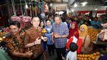 Serunya Momen Ani Yudhoyono Belanja Jeruk hingga Borong Dodol Garut