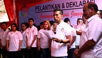 JALA merupakan komunitas yang bergerak dibidang riset, demokrasi dan kesejahteraan sosial.