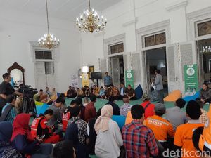 Bertemu Ridwan Kamil, Korban Bencana Minta Perbaikan Rumah