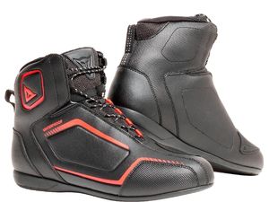 Cara Memilih Sepatu yang Aman untuk Riding