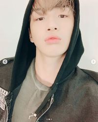 10 Fakta Unik Kang Daniel, Artis K-pop yang Mengalami Depresi Parah