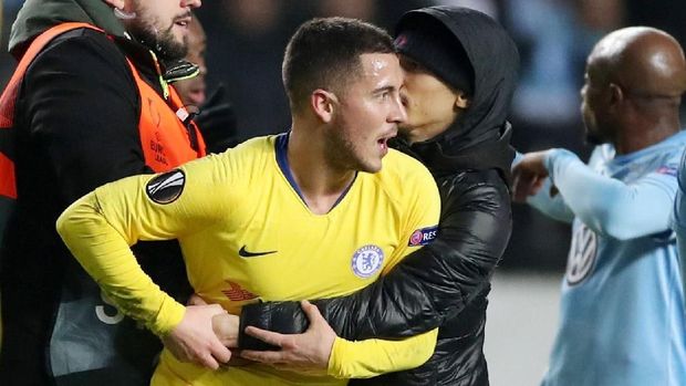 Dipeluk Penyusup, Hazard Tak Ambil Pusing