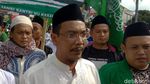 Ribuan Santri Turun ke Jalan Dalam Aksi Bela Mbah Moen