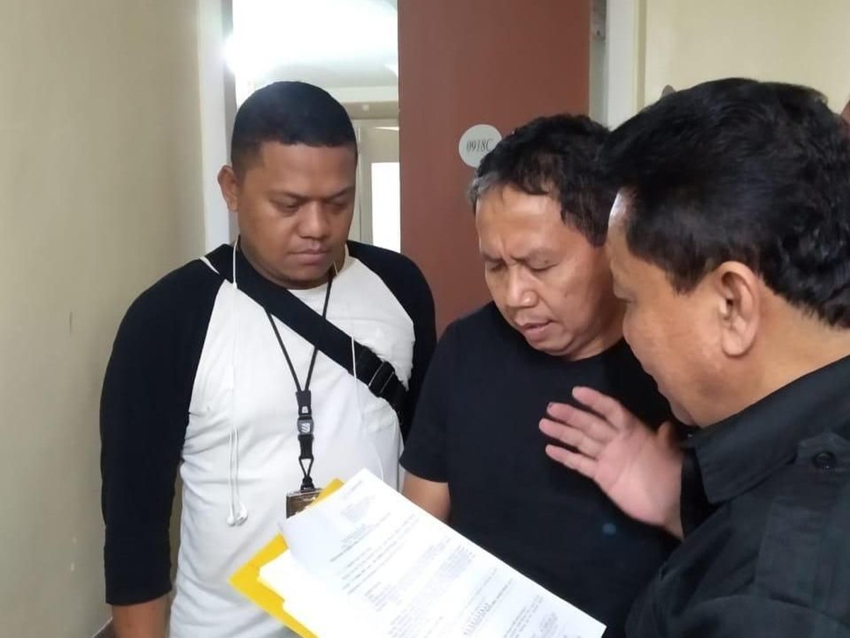 Joko Driyono saat digeledah Satgas Anti Mafia Bola. (Foto: dok.istimewa)