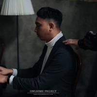 Memang tidak ada sosok hantu pada foto prewedding Risa Saraswati. Namun, atmosfir horor melekat pada foto-foto yang gelap ini. Begitupun dengan video prewedding yang dibuat dengan backsound menyeramkan. Foto: Owlsome Project