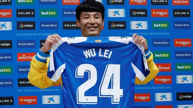 Wu Lei direkrut Espanyol dari Shanghai SIPG pada akhir Januari. (