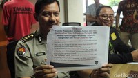 Polisi mengimbau masyarakan agar tidak menanggapi adanya video call dari akun media sosial yang tidak dikenal.