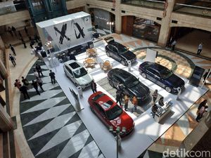 Beli Mobil BMW, Bea Balik Nama Dibayarin