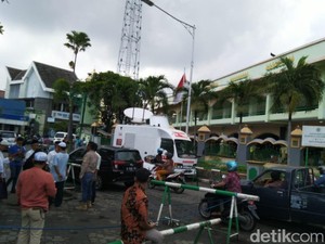 Jelang Kedatangan Prabowo, Begini Suasana Masjid Agung Semarang