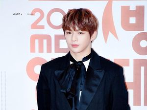 Bermasalah dengan Manajemen Lama, Kang Daniel Putus Kontak dengan Wanna One