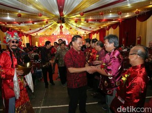 Rayakan Imlek Suguhkan Kolaborasi Budaya Lokal Banyuwangi