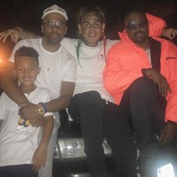 Caiden adalah putra dari Dexter Raymond Mills Jr., yang lebih terkenal dengan nama panggung Consequence. Sang rapper adalah sahabat ayah North, Kanye West. Foto: Dok. Instagram/caiden817