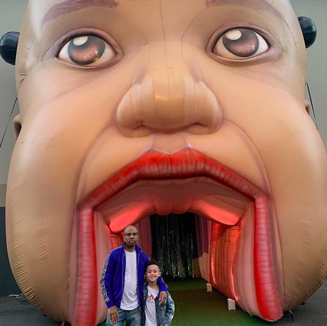 Caiden dan North sudah bersahabat sejak mereka masih sangat kecil karena kedua ayah mereka berteman. Caiden bahkan diundang ke ulang tahun Stormi, putri Kylie Jenner. Foto: Istimewa