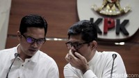 Atas perbuatannya, Samin disangka melanggar Pasal 5 ayat 1 huruf a atau Pasal 13 UU Pemberantasan Tipikor juncto Pasal 64 ayat 1 KUHP. Samin sendiri telah dicegah untuk bepergian ke luar negeri sejak September 2018, saat dirinya masih berstatus saksi.