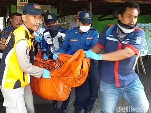 Mayat Perempuan Berkuteks Pink Ditemukan Mengapung di Sungai