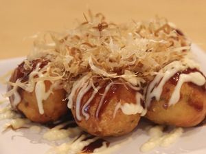 Resep Takoyaki, Jajanan Kekinian Jepang yang Mudah Dibikin di Rumah