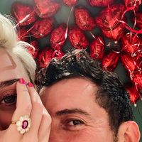 Katy Perry Ungkap Cerita Lamaran Romantis Orlando Bloom di Helikopter
