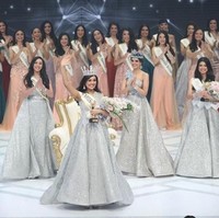 Princess Mikhaela Audrey Megonondo resmi menjadi Miss Indonesia 2019 di malam final yang digelar pada Jumat (15/2/2019). Ia pun cantik berbalut ball gown bernuansa metalik. Foto: Instagram