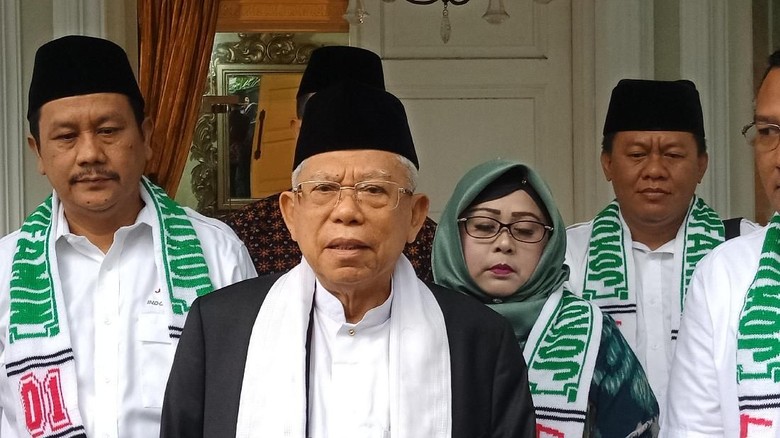 Maruf Sesalkan Puisi Neno Warisman: Masa Jokowi dan Saya Dianggap Kafir Maruf Sesalkan Puisi Neno Warisman: Masa Jokowi dan Saya Dianggap Kafir