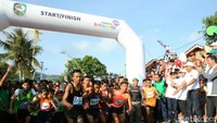 Para peserta akan menyusuri hamparan areal perkebunan kakao dan karet seluas 1.500 hektar (Ardian Fanani/detikTravel)