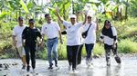 Foto: Serunya Menteri Rini di Chocolate Glenmore Run Banyuwangi