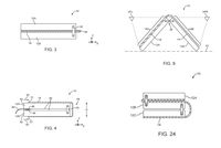 Deretan sketsa yang menggambarkan desain ponsel layar lipat Apple. 