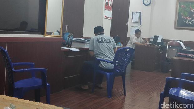 Lurah Kalibaru masih diperiksa di Polresta Depok