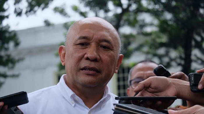 teten masduki di istana usai mendampingi jokowi bertemu ceo buka lapak