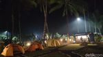 Foto: Malang Punya Surfcamp Keren di Pantai Wedi Awu