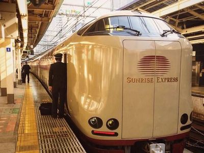 Yuk Intip Kerennya Jeroan Kereta Sleeper Jepang