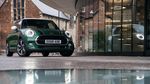 Mobil Ikonik MINI Edisi 60 Tahun