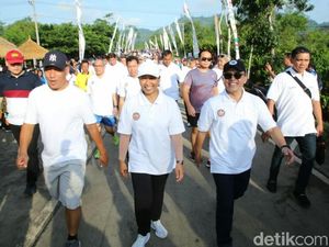 Foto: Serunya Menteri Rini di Chocolate Glenmore Run Banyuwangi
