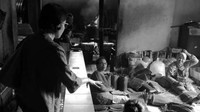 Mengutip akun resmi Instagram @smindrawati, saat berdinas ke Yogyakarta, Sri Mulyani menyempatkan diri untuk makan pagi di Gudeg Yu Djum Pusat, Jalan Selokan Mataram.  Istimewa/Dok. Instagram Sri Mulyani.