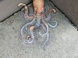 Keren! Bermodal Kapur Ciptakan Karya Street Art 3D