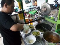 Mie Sawi Hijau Racikan Motivamie yang Gurih Alami dari Ungaran