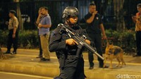Ledakan dengan dentuman yang cukup keras terdengar di dekat lokasi nonton bareng yang disediakan untuk pendukung capres-cawapres di Parkir Timur Stadion Gelora Bung Karno (GBK).