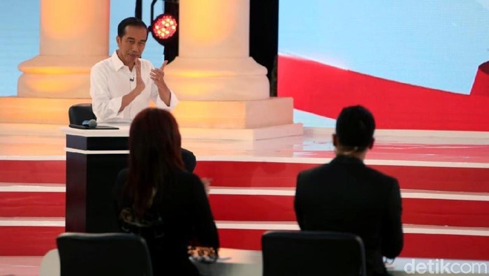 Jawab Tantangan Industri 4.0, Jokowi: Petani Bisa Jualan Online
