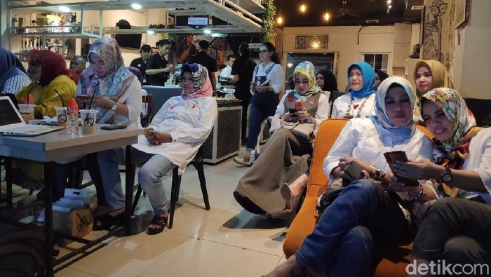 Emak-emak di Makassar: Prabowo Kuasai Materi Debat