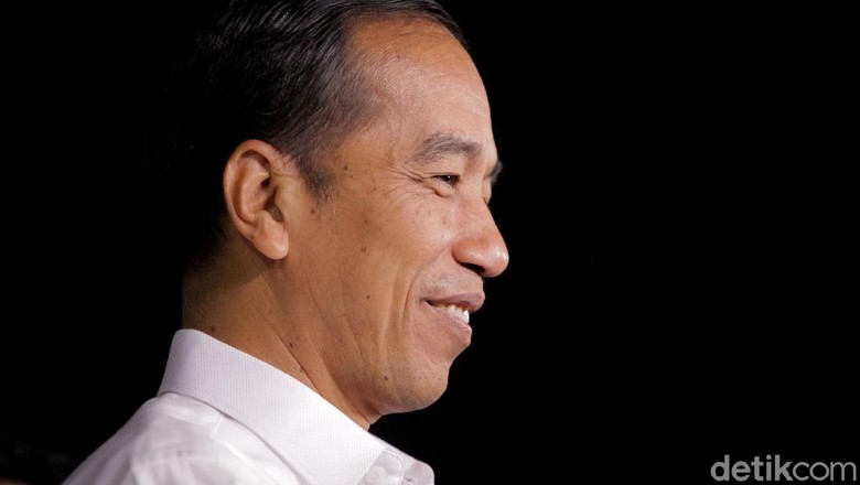 Jokowi: Tidak Ada yang Saya Takuti Kecuali Allah Jokowi: Tidak Ada yang Saya Takuti Kecuali Allah