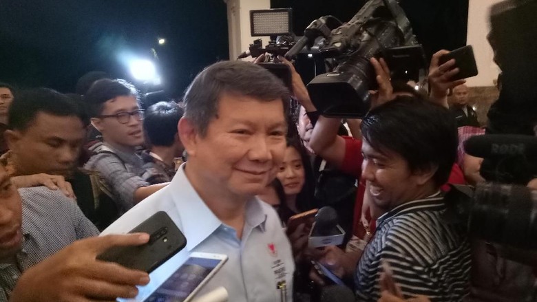 Prabowo Siap Masuk Koalisi Jika Diminta Jokowi, Ini Kata Hashim Prabowo Siap Masuk Koalisi Jika Diminta Jokowi, Ini Kata Hashim