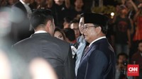 Prabowo pun sempat memberikan komentarnya kepada pewarta jelang debat kedua itu. Foto: CNN Indonesia/Andry Novelino