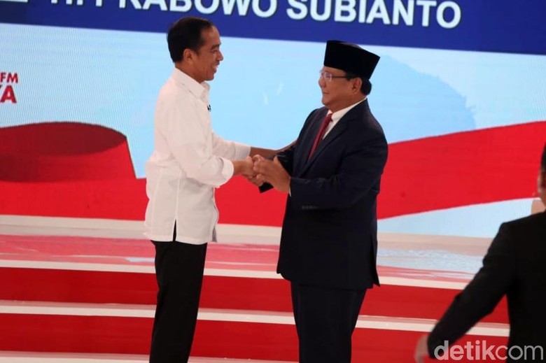 Survei Litbang Kompas: Jokowi-Maruf 49,2%, Prabowo-Sandi 37,4% Survei Litbang Kompas: Jokowi-Maruf 49,2%, Prabowo-Sandi 37,4%