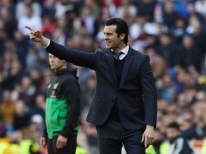Madrid Tertinggal 9 Poin dari Barcelona, Solari: Liga Belum Habis