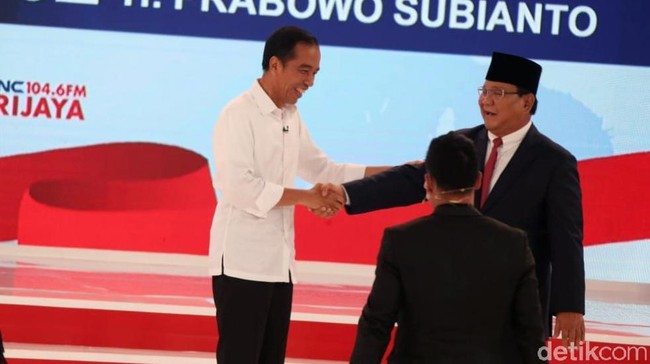 Momen Jokowi dan Prabowo Debat Unicorn Online-online