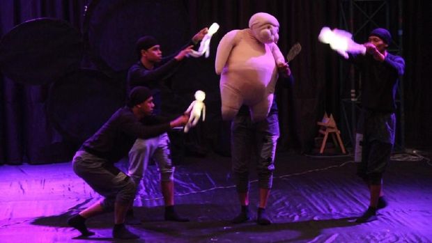 Teater Boneka Papermoon Indonesia Tampil di Kota Budaya Lahore
